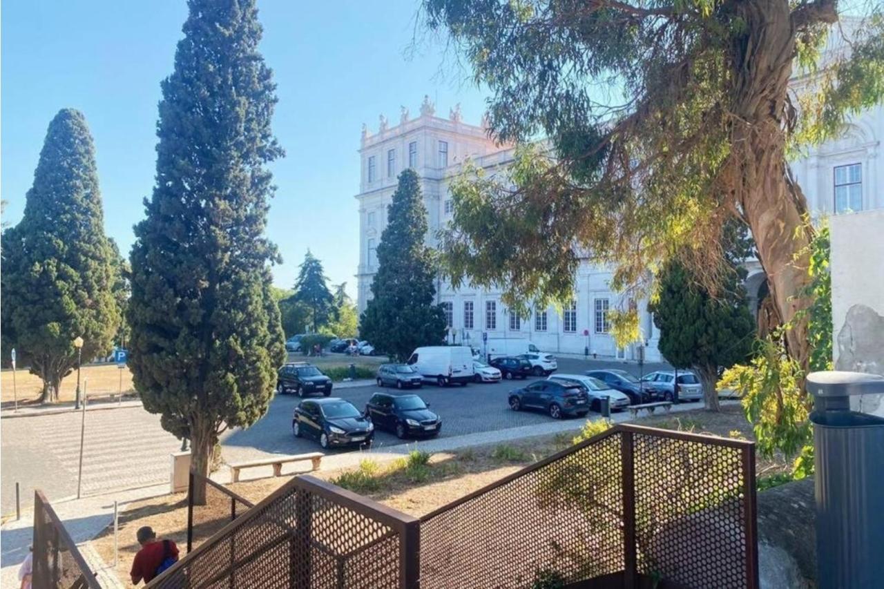 Almirante24 - Apartment With Garden - Ajuda Palace & Royal Treasure Museum Lisboa المظهر الخارجي الصورة